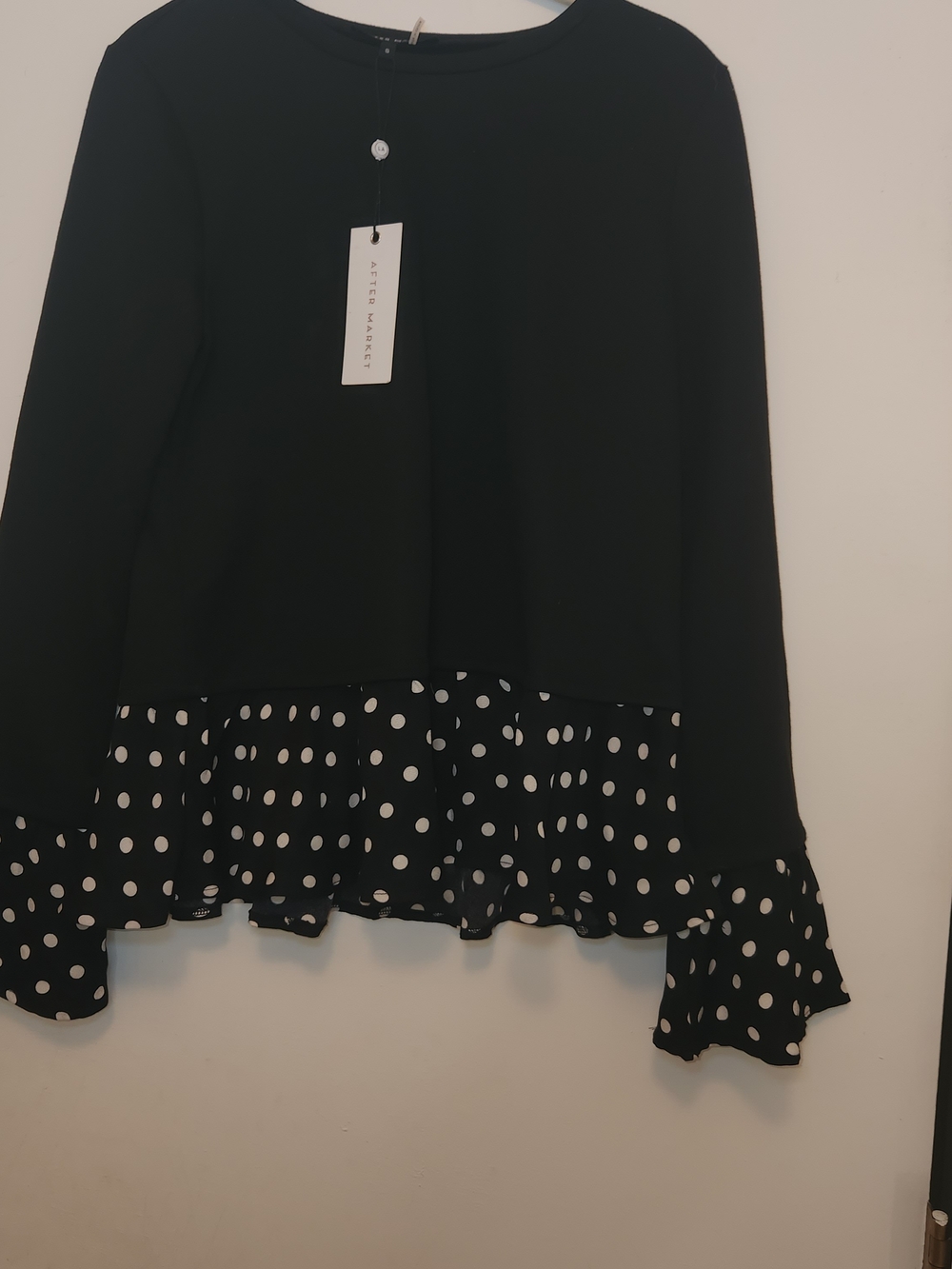 After Market Black Polka Dot Ruffle-Hem Shirt S
